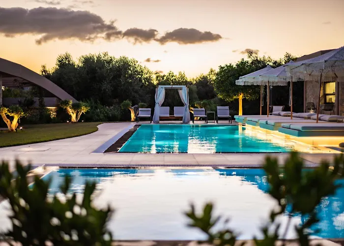 Nestor Luxury Villas