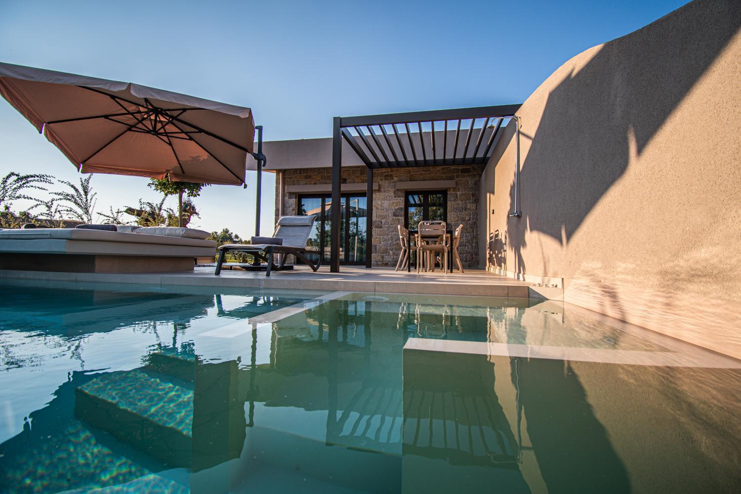 Nestor Luxury * Romanos (Messenia)
