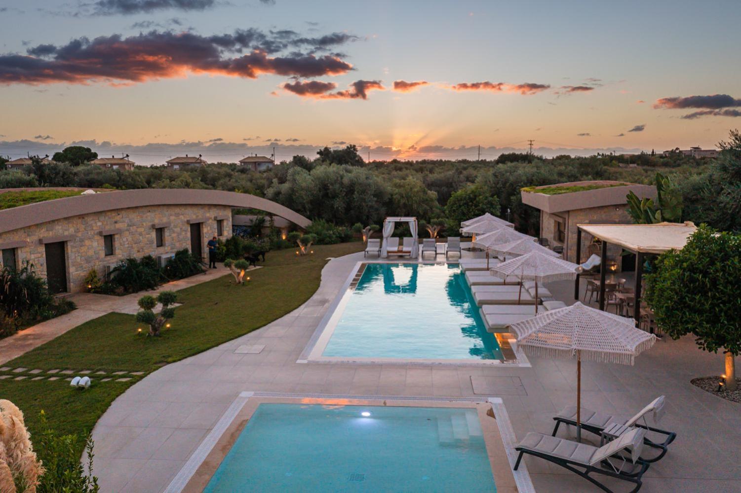 Nestor Luxury Romanos (Messenia)