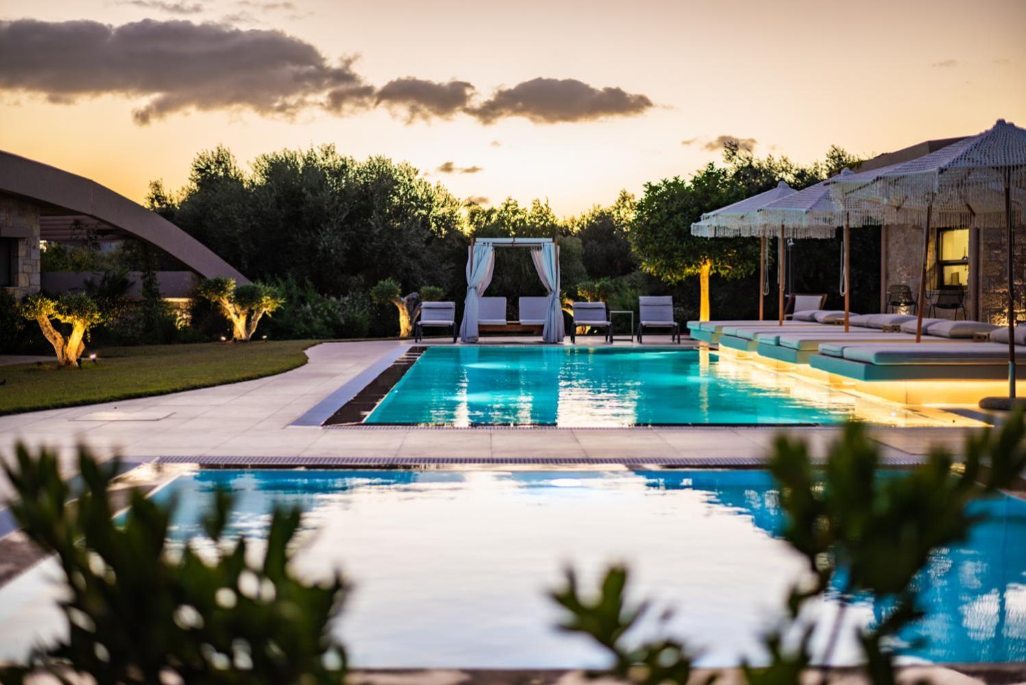 Nestor Luxury * Romanos (Messenia)